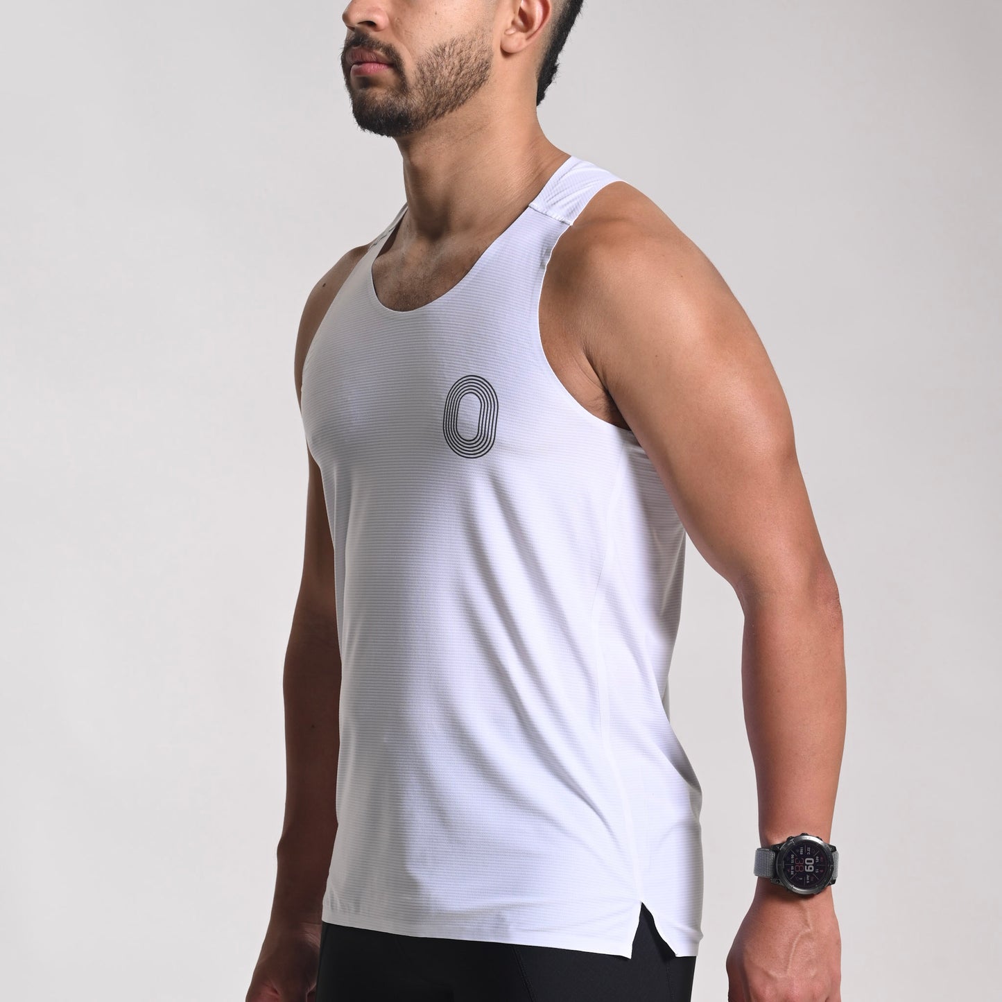 WHITE VEST