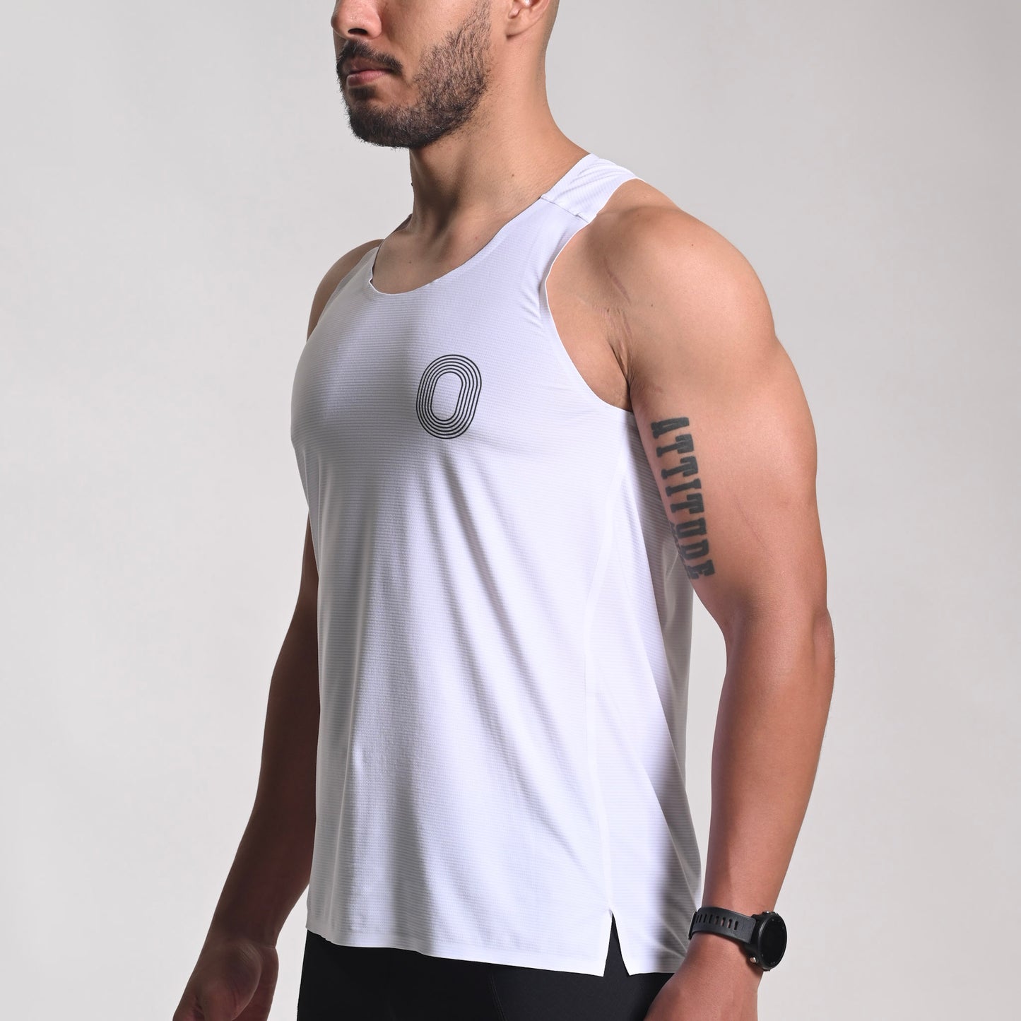 WHITE VEST