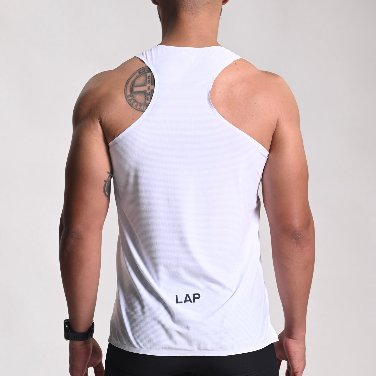 WHITE VEST